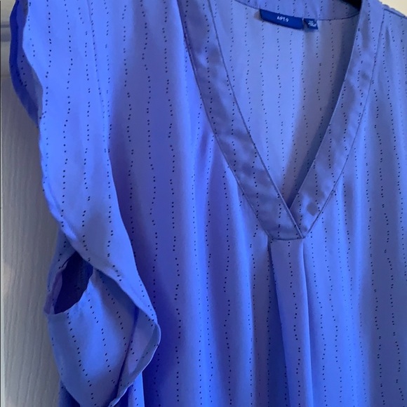 Blouse - Picture 3 of 4